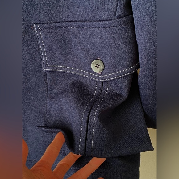 Vintage contrast stitching navy blazer - Picture 10 of 16